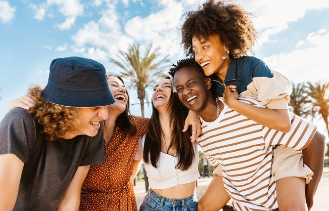 How Does a Gemini Show Love? 9 Ways They Express Affection