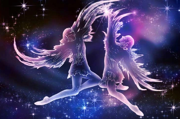 Gemini woman in love